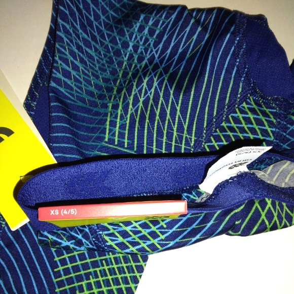 NWT☆ALL IN MOTION☆Boy's Moisture Wicking/Ventilated Fitted Athletic Tights - Picture 4 of 13